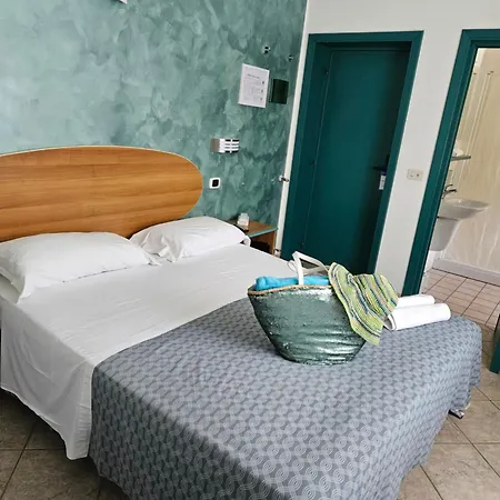 Hotel Cerrano 3*
