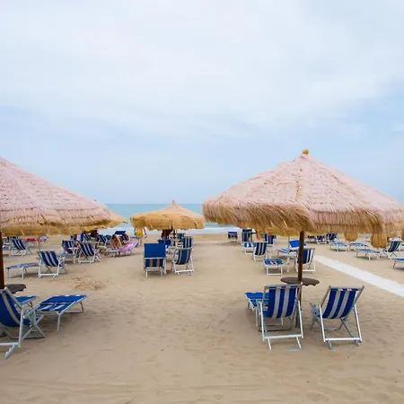 Hotel Cerrano Silvi Marina