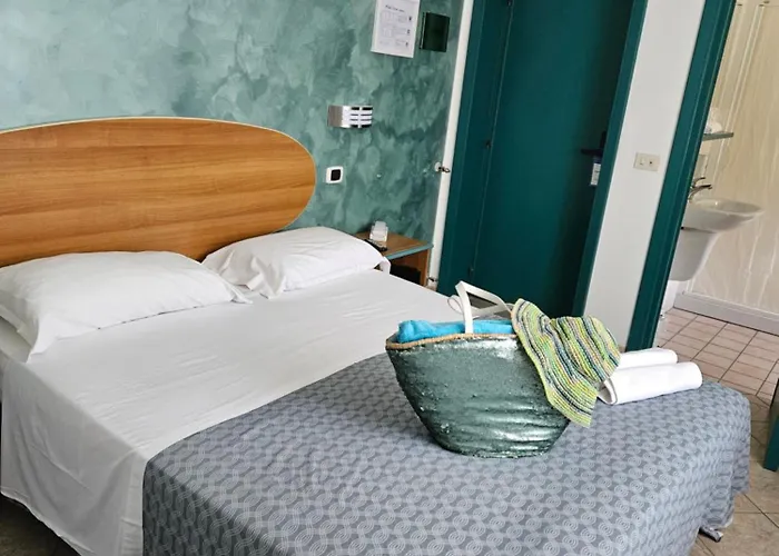 Отель Cerrano 3*